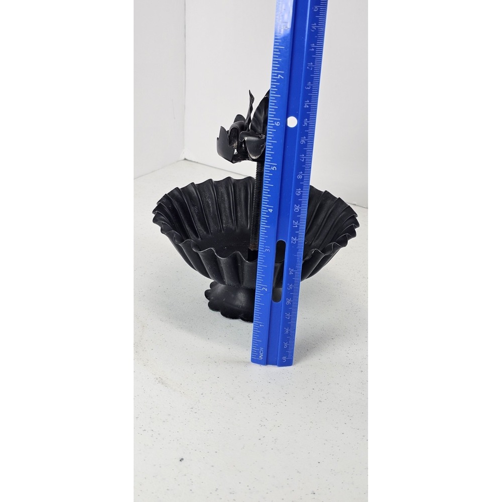 Vintage Black Metal Toleware Chamberstick Candle‎ Holder Primitive Decor Rustic - Picture 6 of 7
